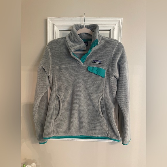 Patagonia Tops - Patagonia Fleece Pullover - Women's Small